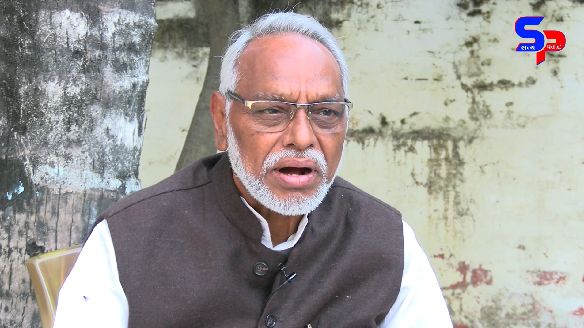 नेकपा एमाले अहिले पनि संघीयताको भावना पचाउन नसकेको दाबी गर्दै : राजेन्द्र महतो